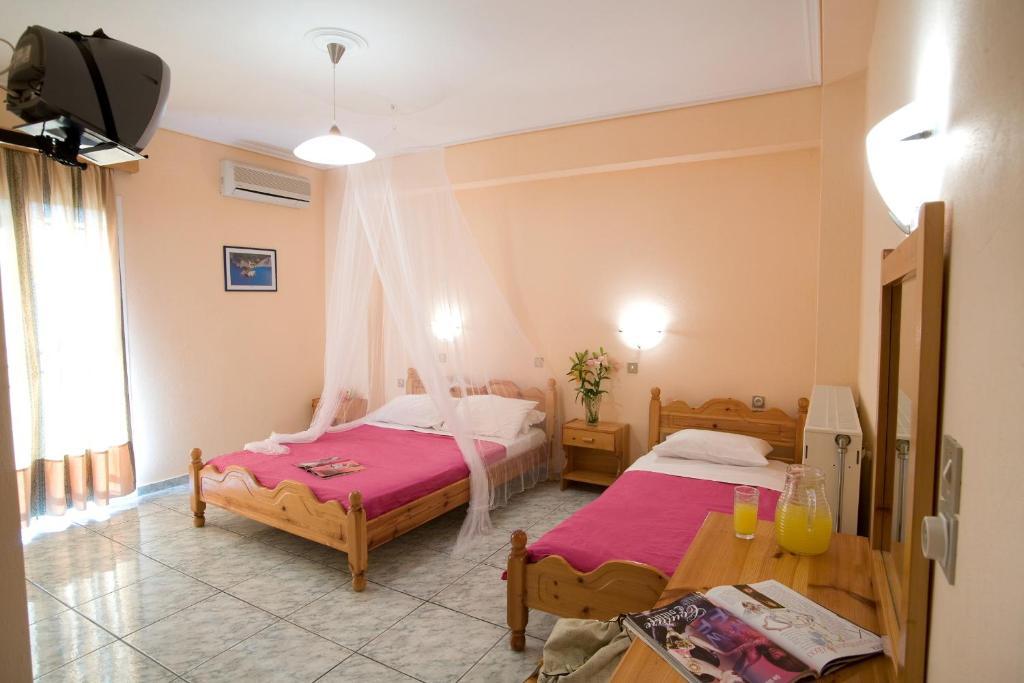 Pansion Filoxenia Apartments & Studios Tsoukaládhes Kamer foto